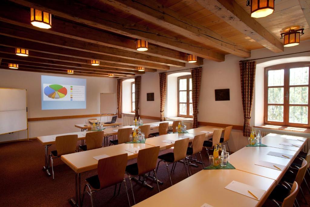 Haus Chiemgau - Kolping-Familienhotel Teisendorf Exterior foto